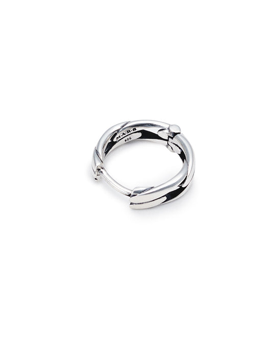 レイズ ピアス